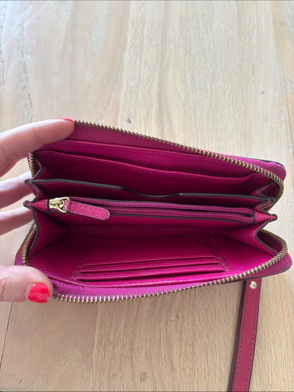 MK Wristlet wallet - Picture 6 of 7